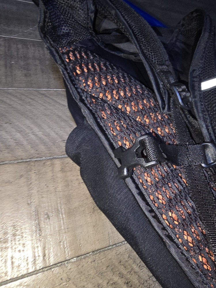 Camelbak Rogue Hydration Pack 85oz Black/Graphite