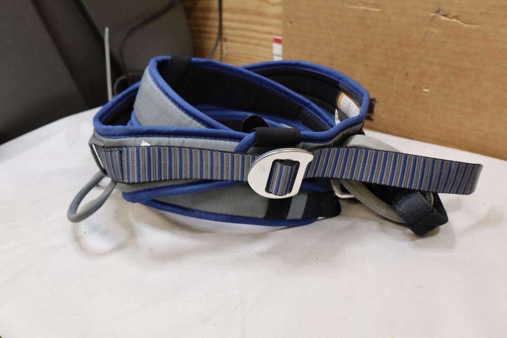 Black Diamond Primrose Sit Harness Climbing Harness - Size 10