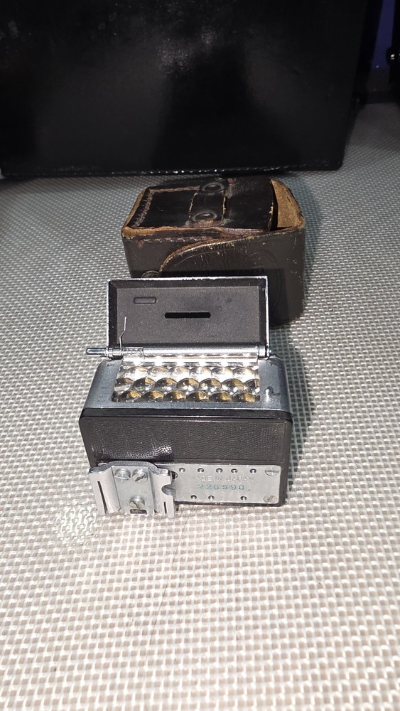 Vintage Compact Sekonic Incident Light Meter, Works, Plus Leather Case