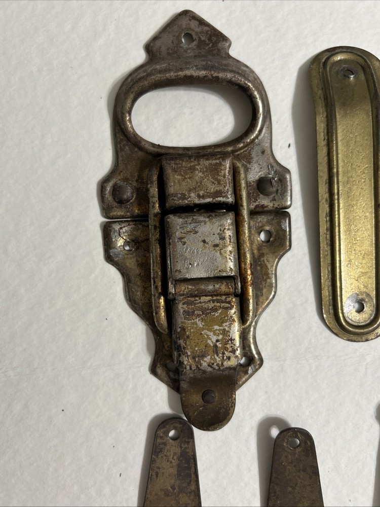 Vintage Steamer Trunk Latch And Hardware