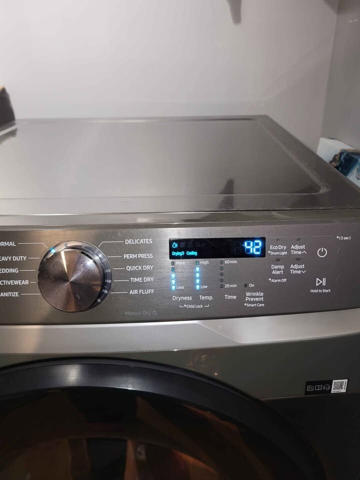 Samsung Washer & Electric Dryer FRONT LOAD STACKABLE GREAT WORKING CONDITION