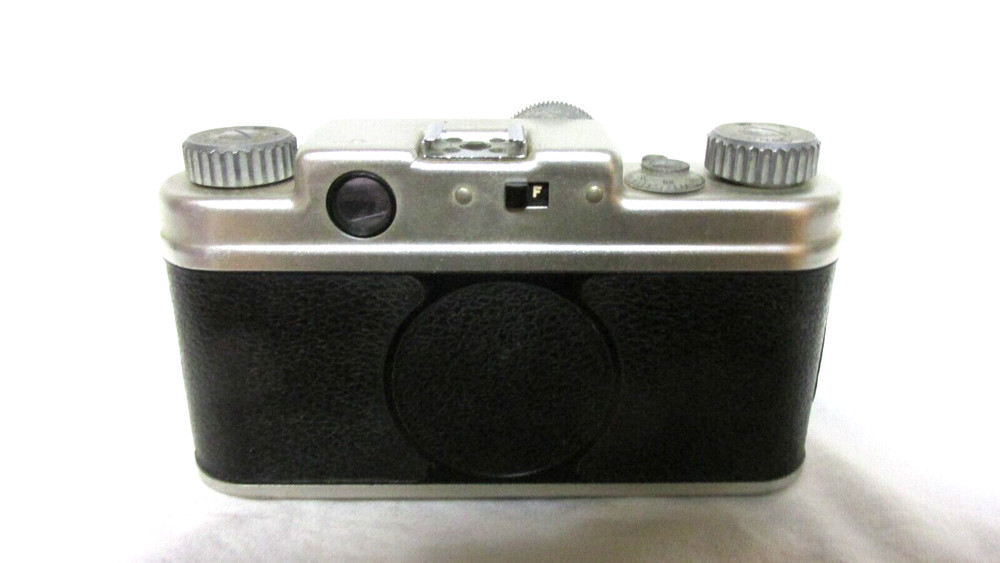 VINTAGE 1950s ARGUS C- FOUR CAMERA