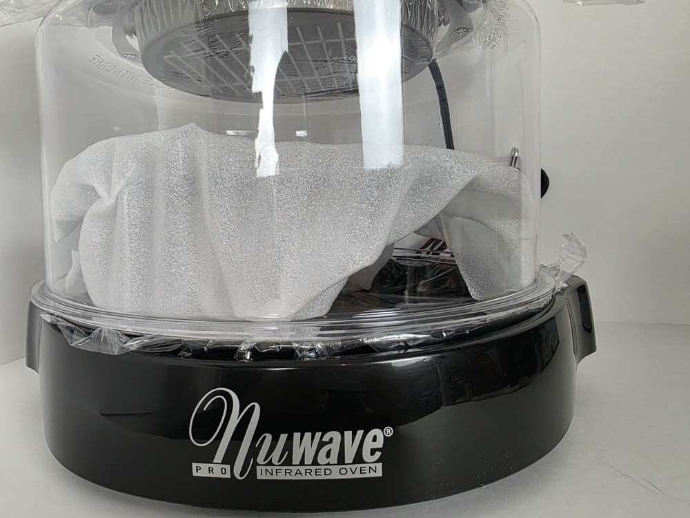 NUWAVE PRO Infrared Oven Model 20355 Black New .