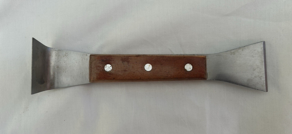 Stainless Steel Hive Tool Scraper wooden Handle Beekeeping tool