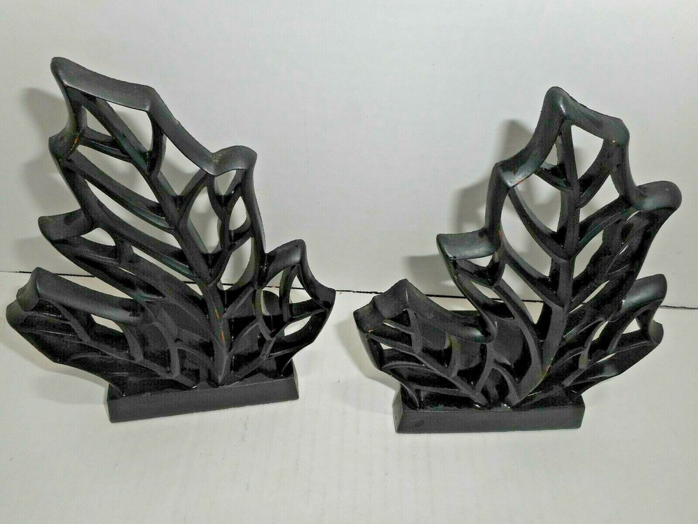 Syroco Molded Resin Open Leaf Pattern Bookends Felt Bottom Original Sticker PAIR