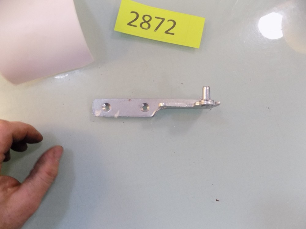 Right Lower Hinge Part\B01081643-003\Bcd #K2104357 for Hisense