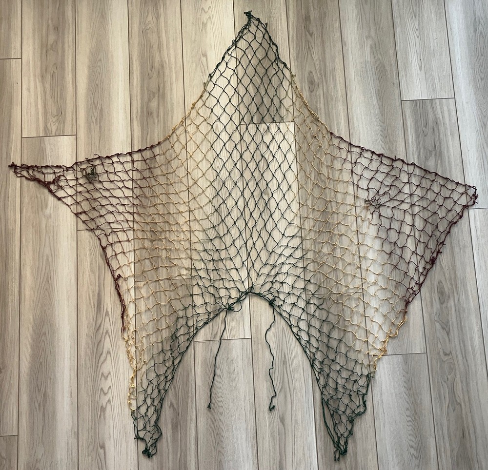 MULTICOLORED CAMOUFLAGE BODY NET