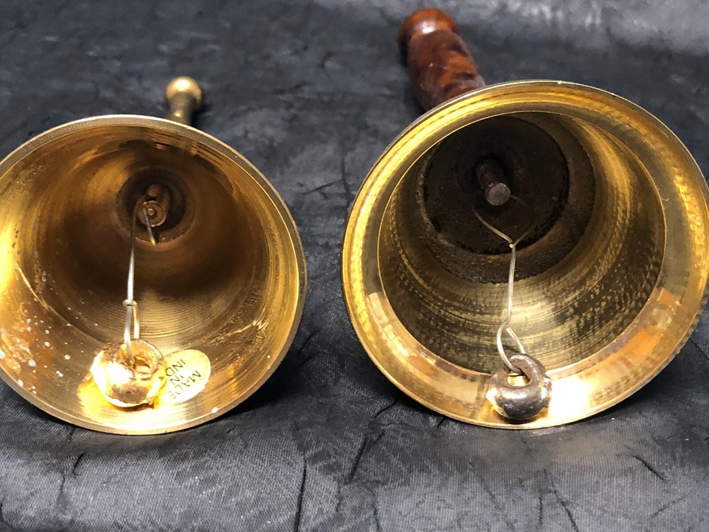 13 Metal Bells – Countries & Cities