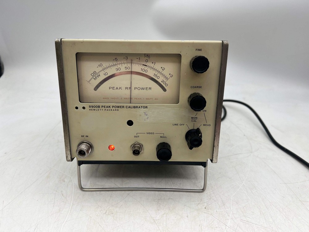 HP Hewlett Packard 8900B Peak Power Calibrator, RF (Used)