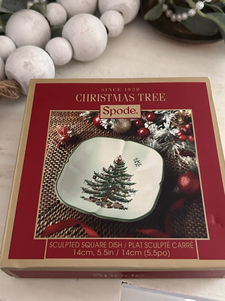 Spode Christmas Tree Nut Dish Plate 5.5” X 5.5”NEW
