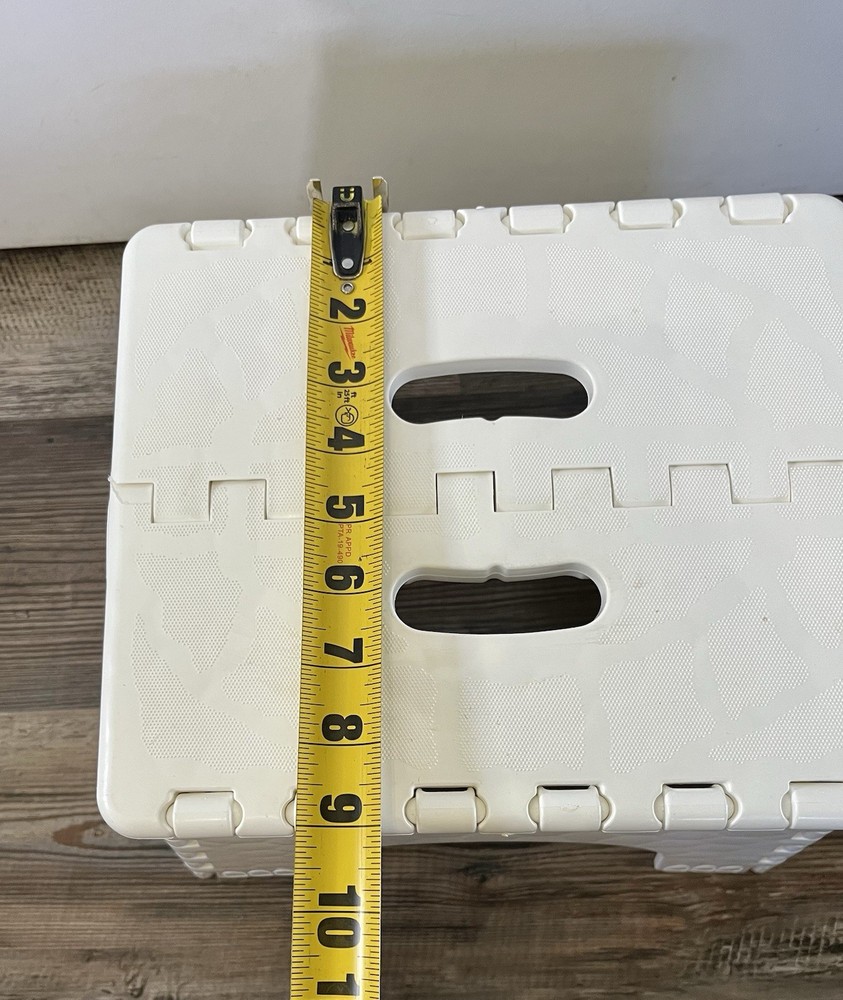 NWT E-Z Foldz Folding Small White Step Stool Lightweight Plastic Fold Up W Handl