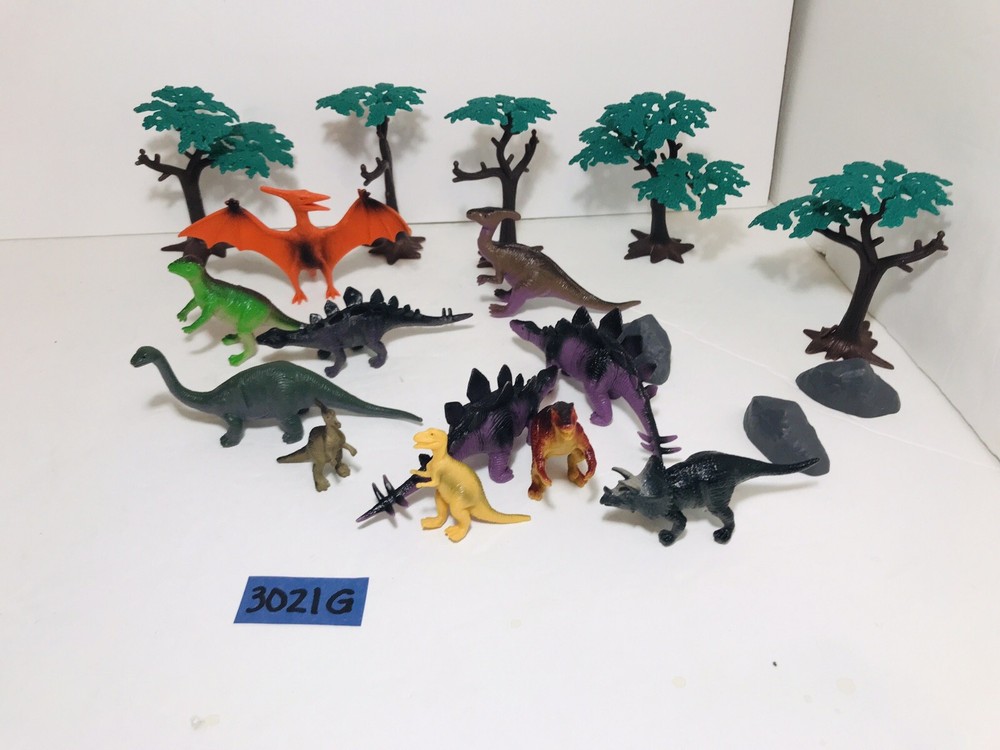 Plastic Play Dinosaurs, Trees, Rocks Pretend Plastic By Adventure Force Set EUC