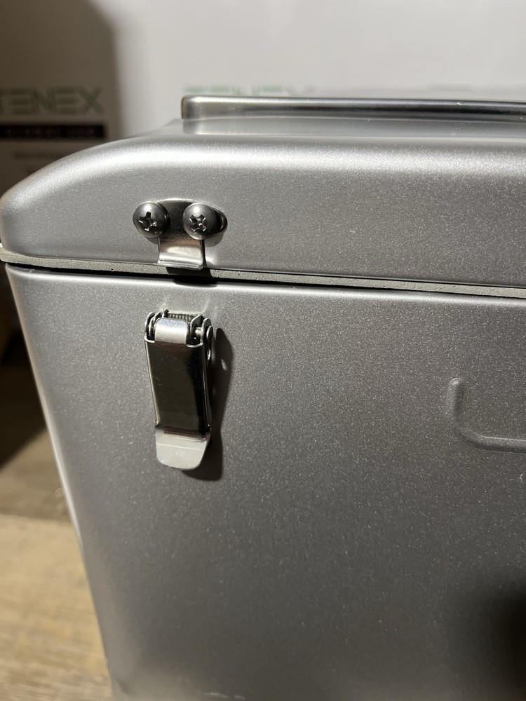 Rinnai RE199eN Outdoor Tankless Water Heater 199k BTU Natural Gas (B-13 #1589)