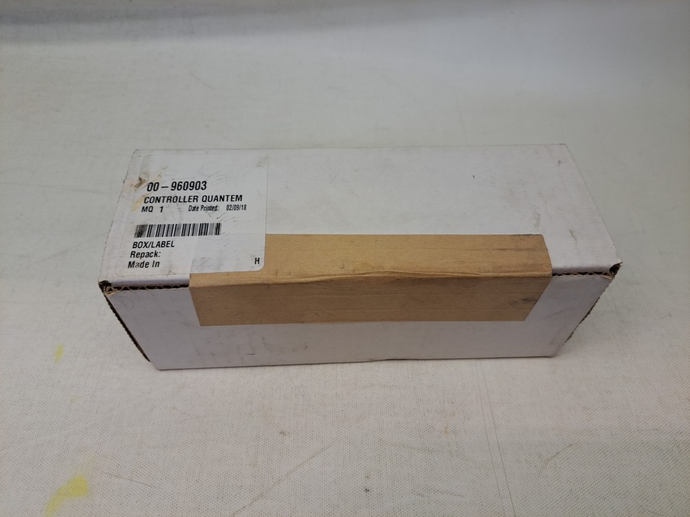 00-960903  Temperature Controller (Quantem)  NEW