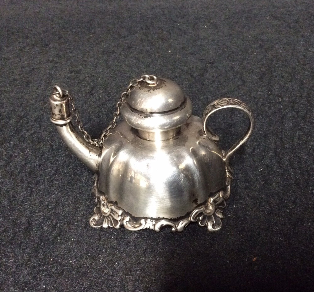 Victorian Sterling Silver Cigar Lighter