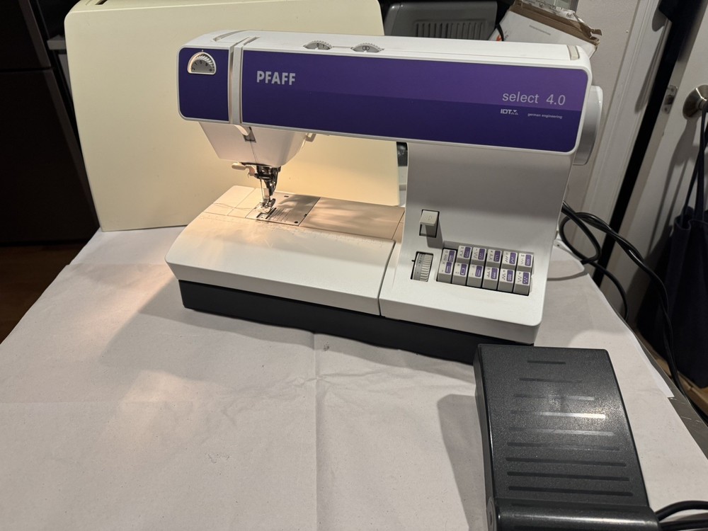 PFAFF select 4.0