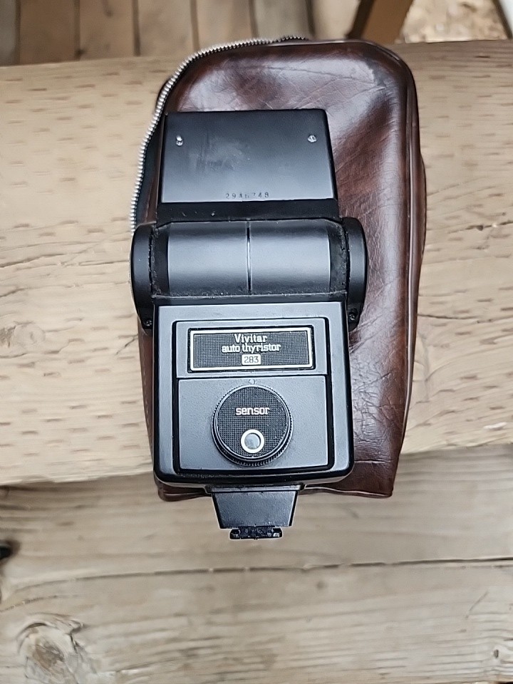Vivitar 283 Auto Thyristor Flash