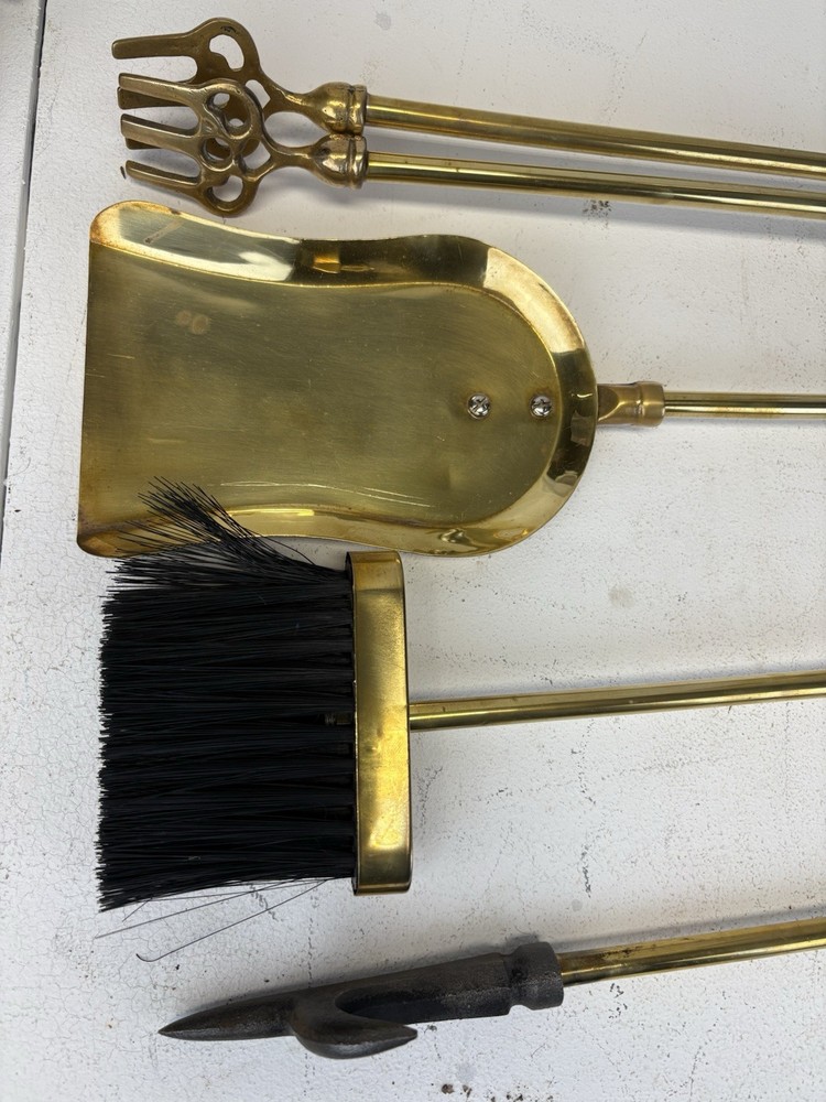 Vintage Solid Brass Equestrian / Horse Head 5pc Fireplace Tool Set