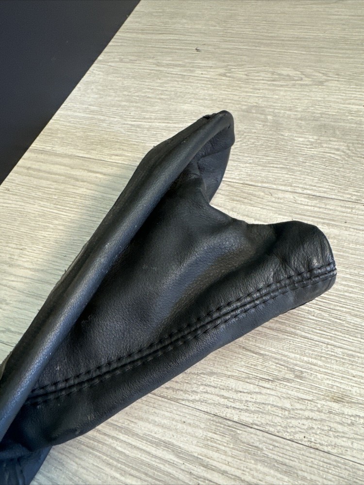 1994-1999 BMW M3 E36 EMERGENCY PARKING E BRAKE LEATHER BOOT OEM