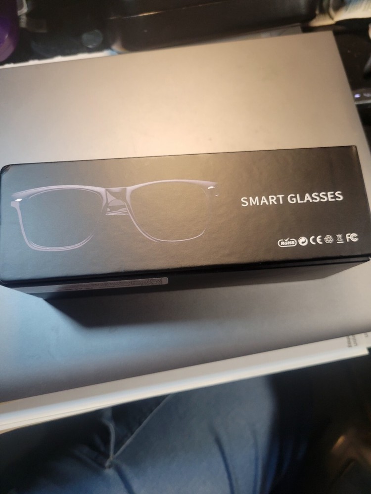 New In Box - Smart Sunglasses wireless bluetooth