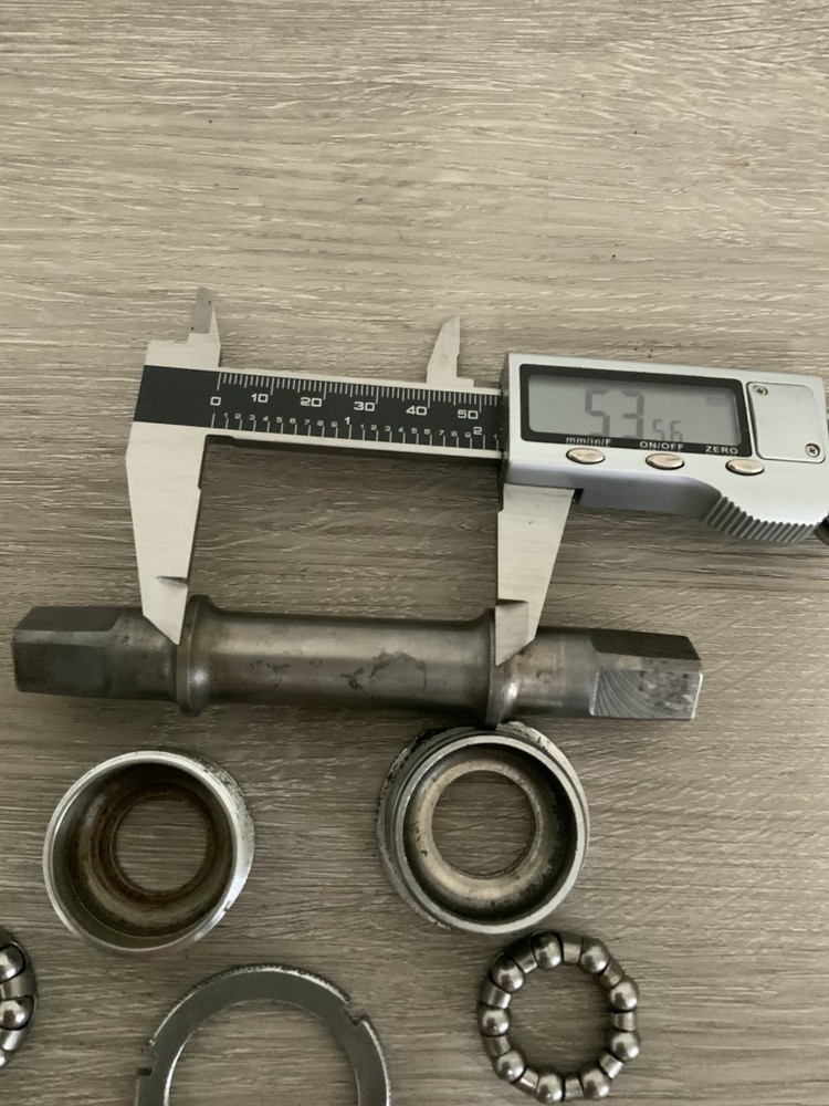 GALLI COMPETITION BOTTOM BRACKET BRITISH THREADED 68-121 MM