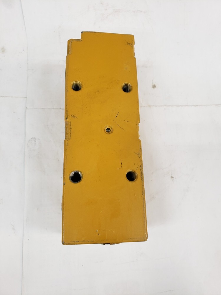 OEM CAT 323-7560 Hydraulic Shuttle Valve