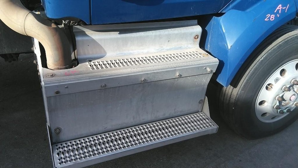 Replaces 2017 PETERBILT 579 DPF COVER ,  OH
