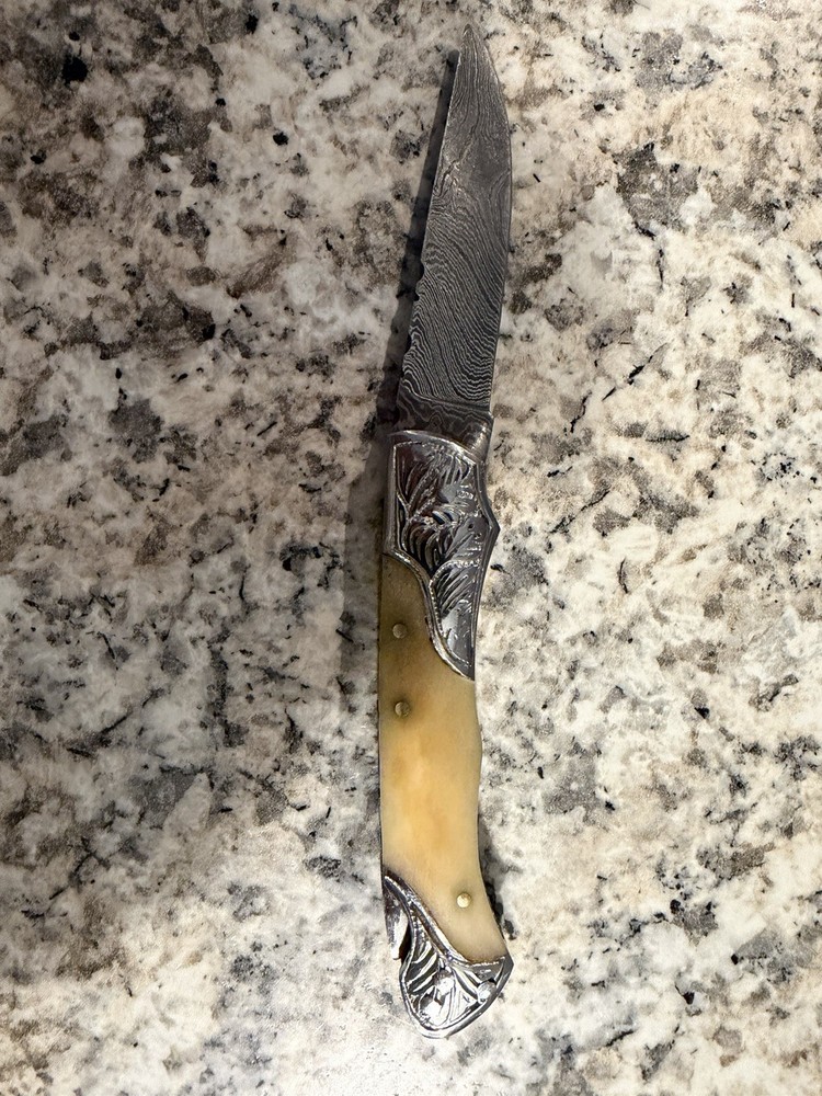 Handmade Damascus Pocket Knife