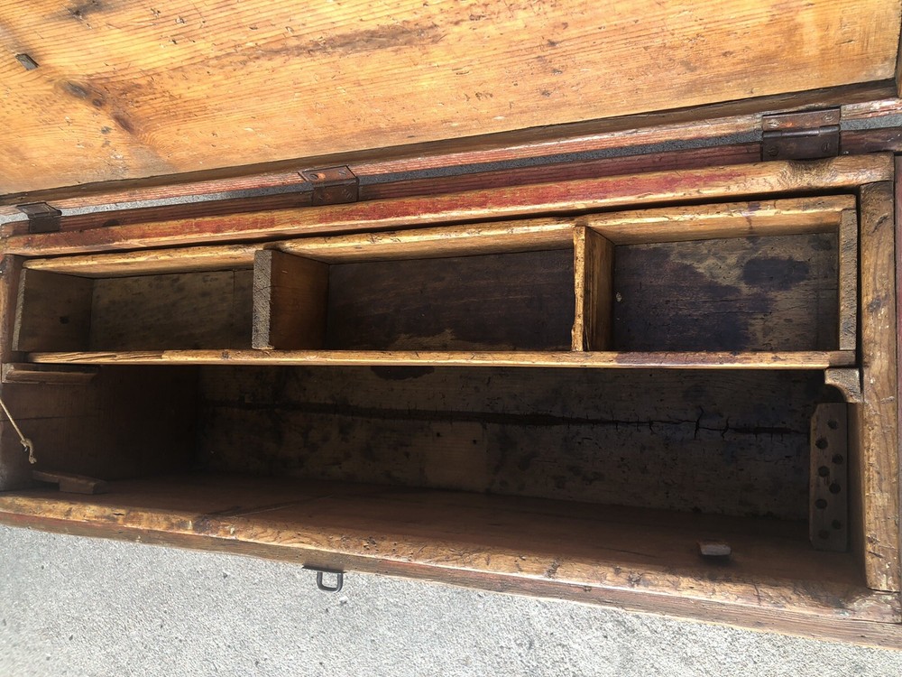 Antique 1860-1890 Rustic/Primitive Norwegian Distressed Pine Trunk