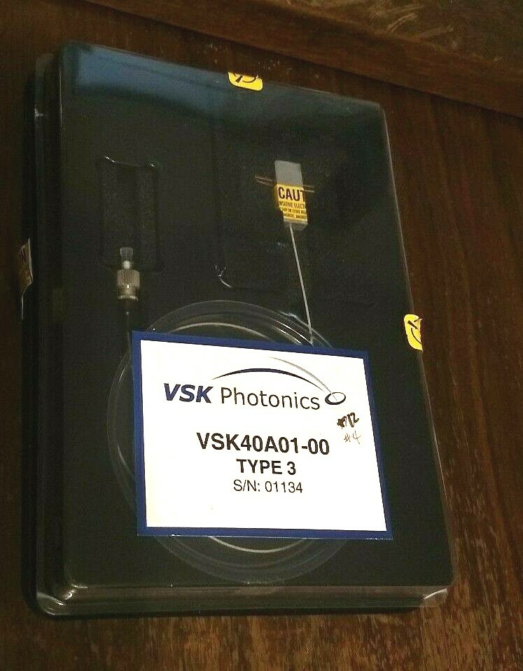 VSK40A01 40 Gbps fiber-optic receiver