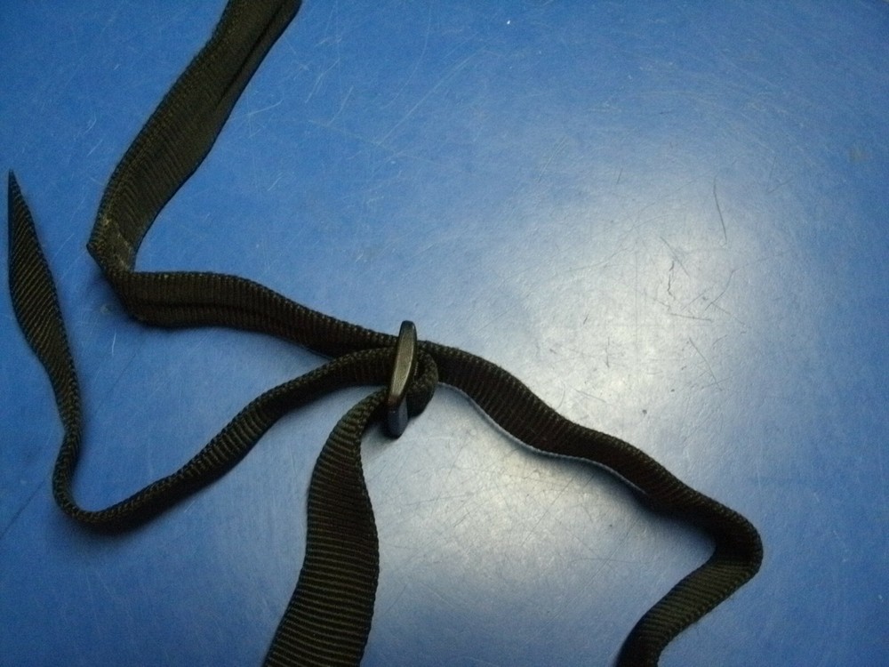 BLACK SLING