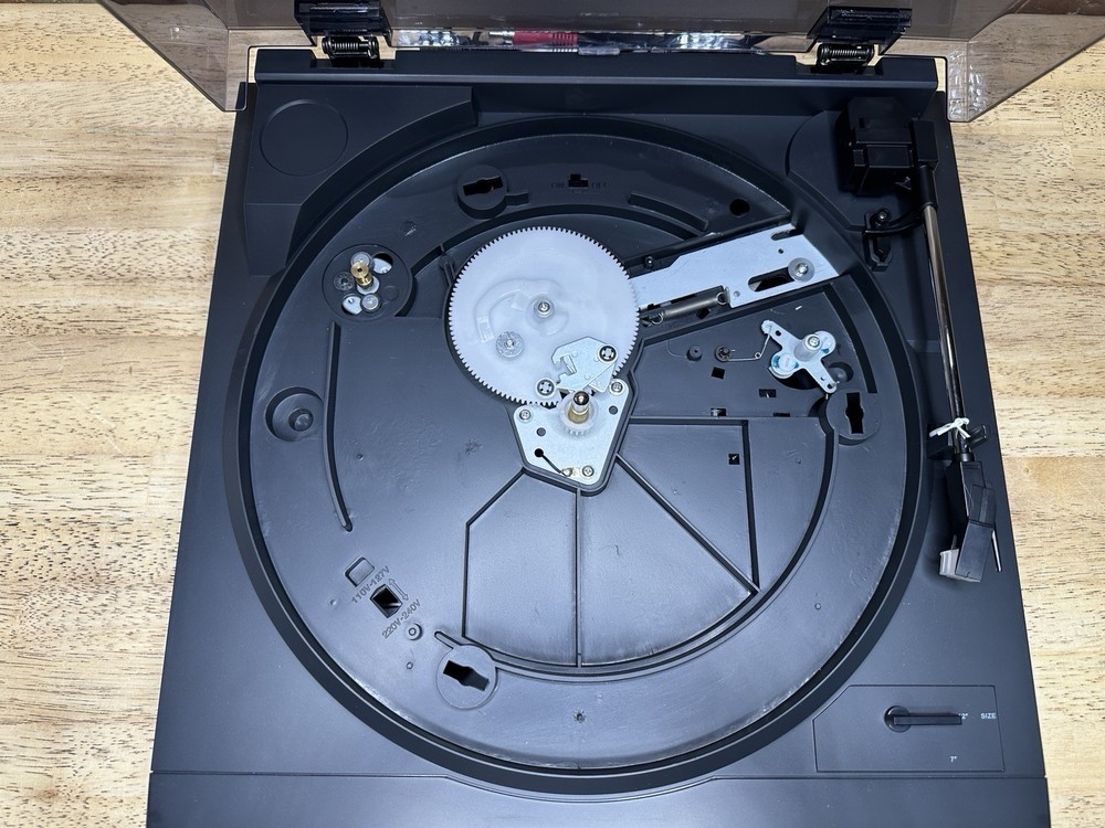 New Audio-Technica AT-PL50 Fully Automatic Stereo Turntable System IN BOX