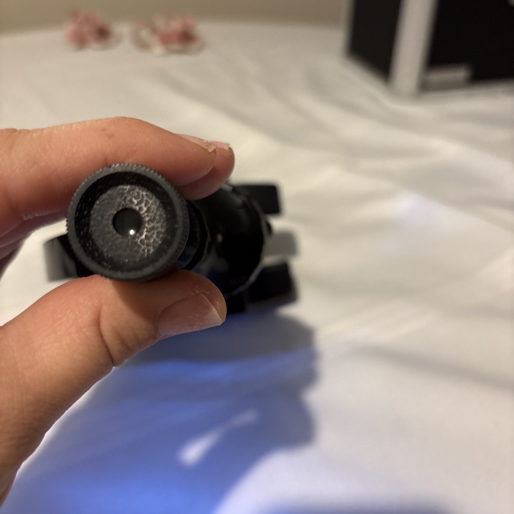 Smithsonian Microscope 150x 450x 900x