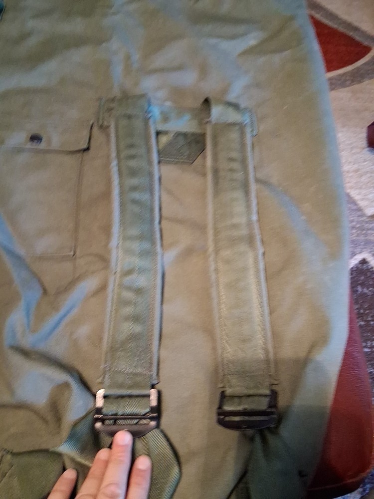 US Army Duffle Sack Deployment Pack Green Canvas Great Condition