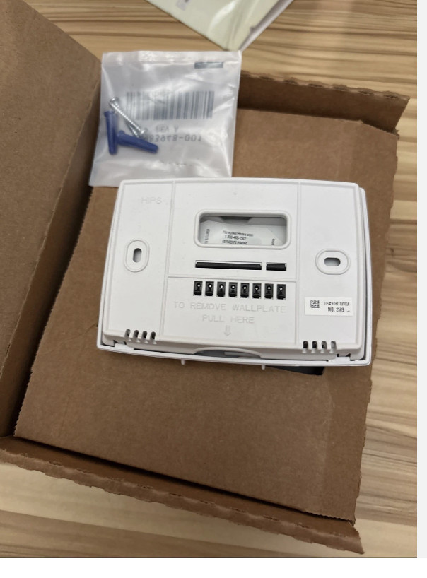 HONEYWELL HOME RTH111B HORIZONTAL NON-PROGRAMMABLE THERMOSTAT