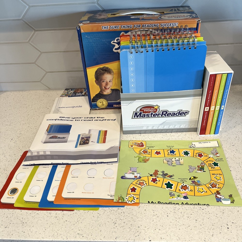 Hooked on Phonics Master Reader 2nd to 6th Grade 7+ Years Old - Complete In Box