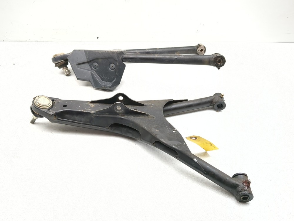 17-21 Can Am Defender XT HD8 Front Left Lower & Upper Control A-Arm Set