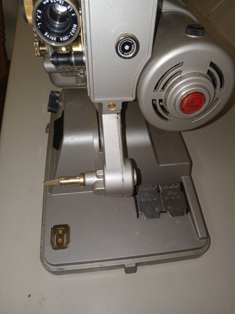 DeJur Automatic 8mm Projector.