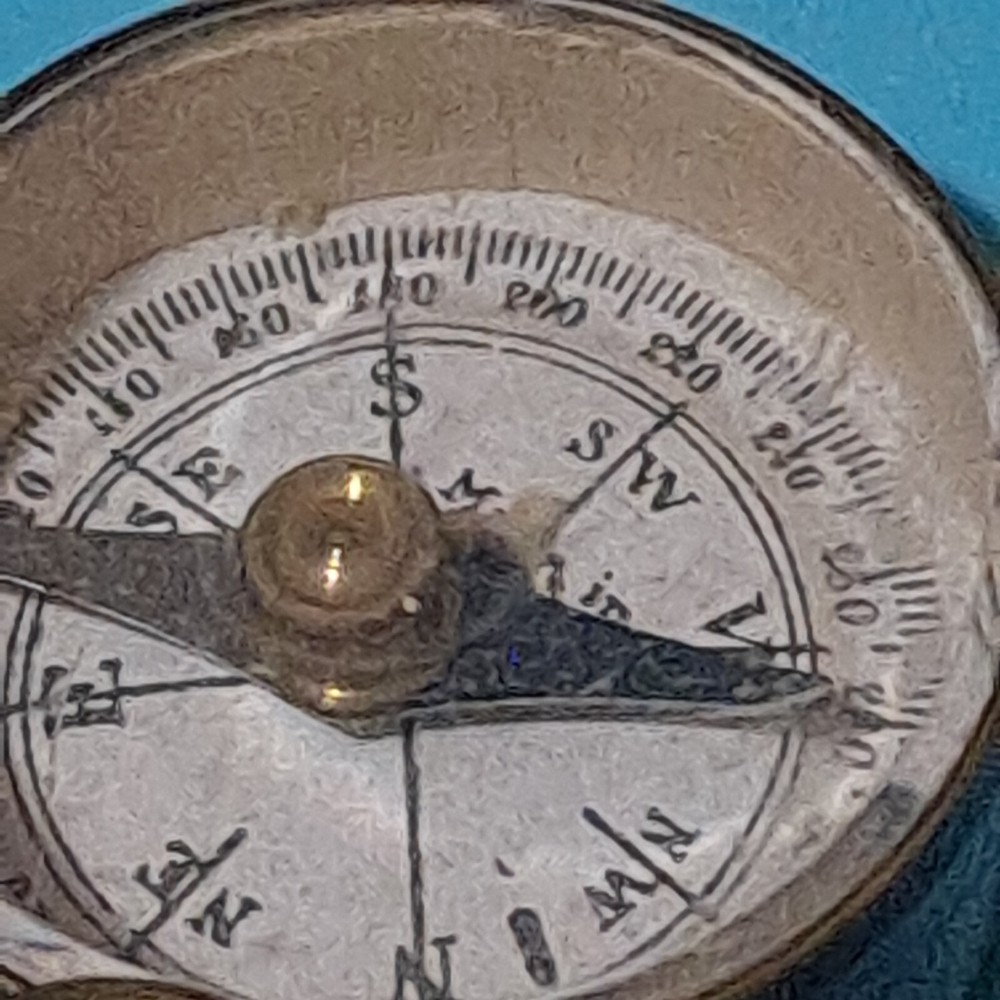 1 Inch Vintage Compass, Non Working D2