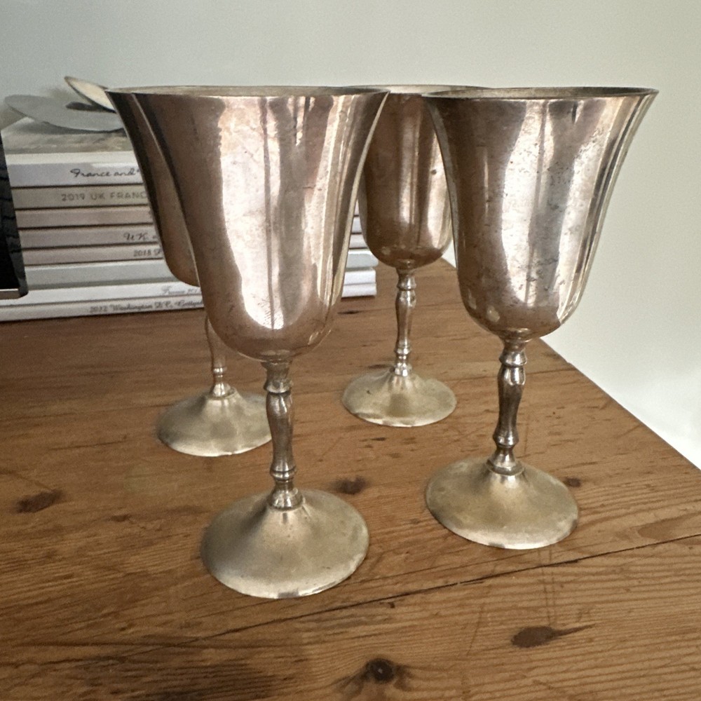 Large Silver-Plated Goblet Set ( 4 )