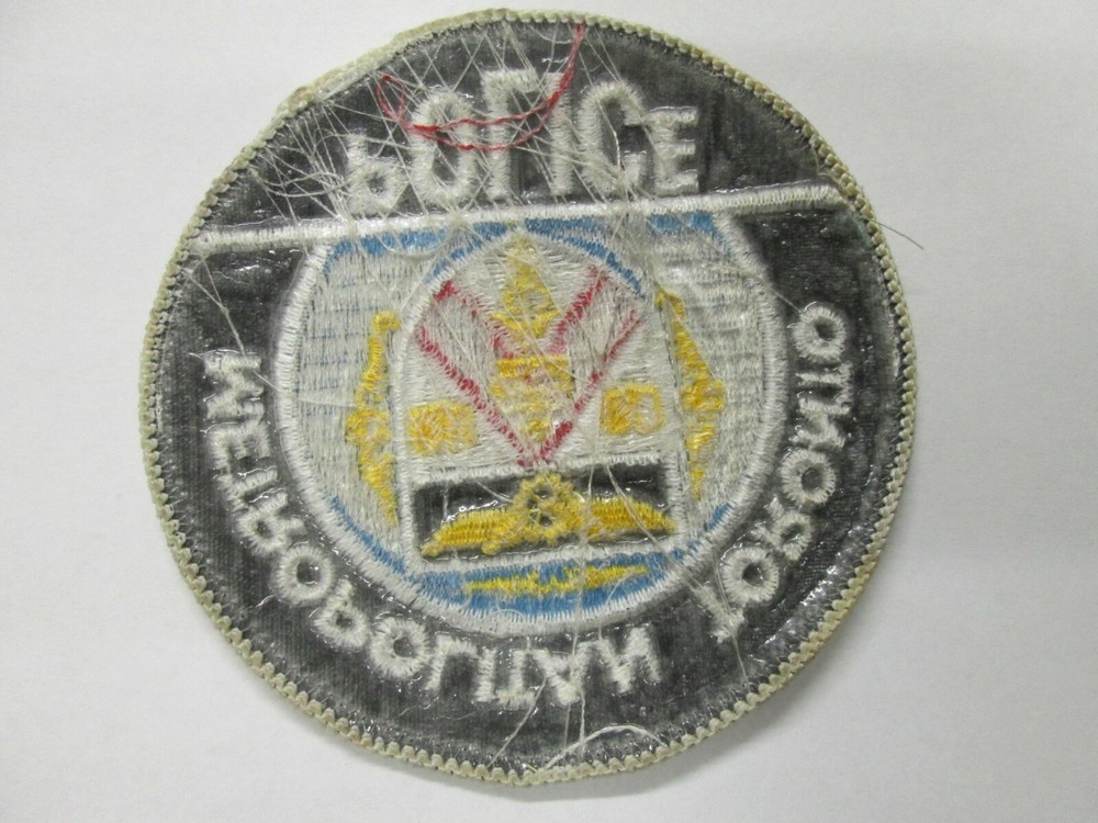 A 3.5" Metropolitan Toronto Canada Round Police Patch.