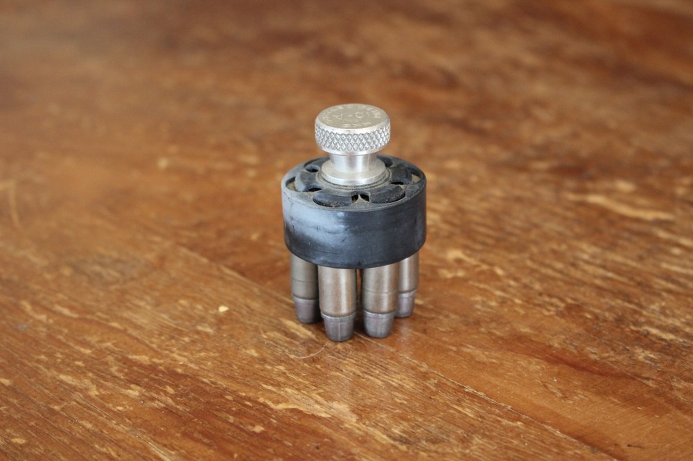 HKS 10A  Speedloader Revolver 10-A Speed Loader