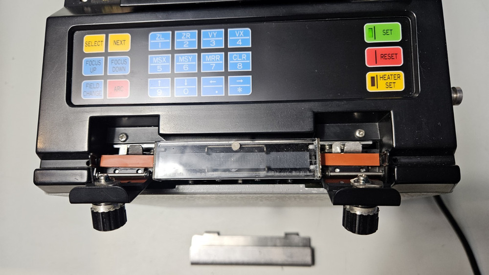 Sumitotomo Electric - Fusion Splicer Type-35SE
