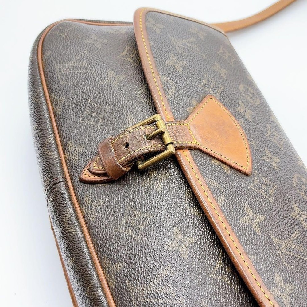 LOUIS VUITTON Saumur Monogram Shoulder Bag
