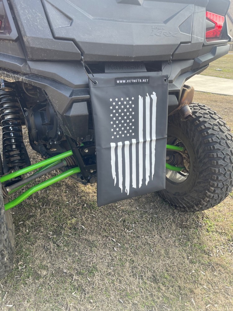 Utv Mesh Trash Bag with Solid Front (New Weathered Flag Design)