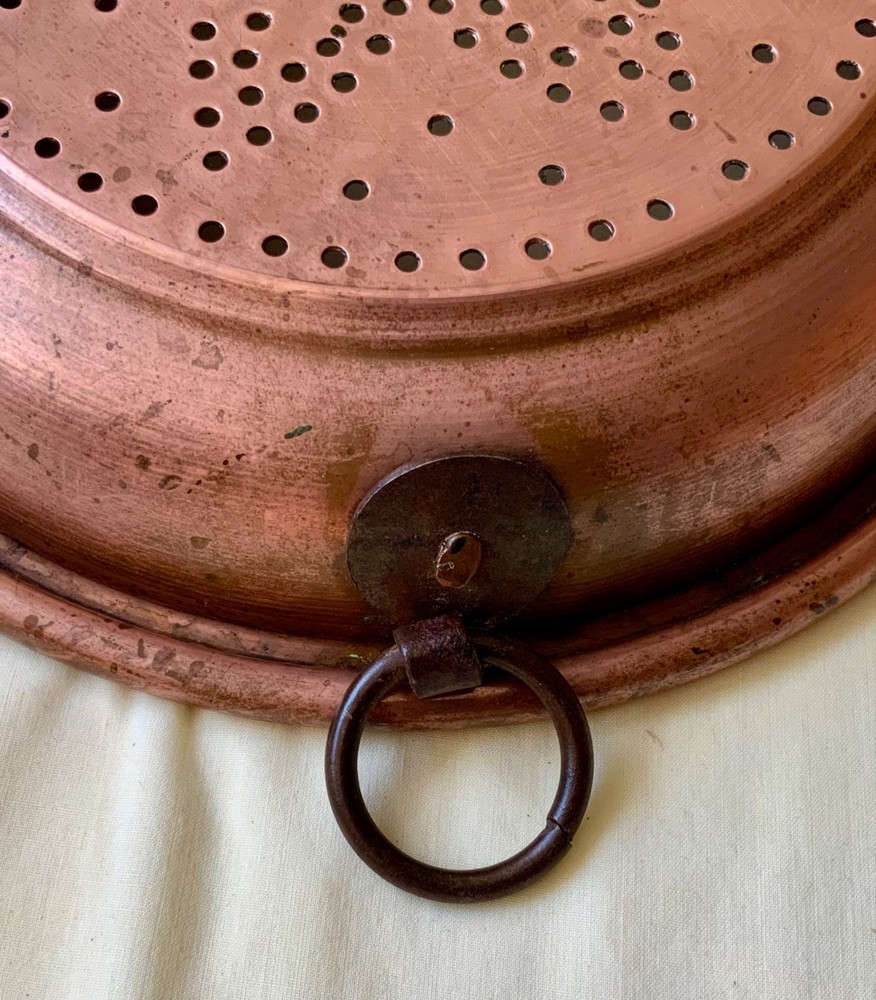Vintage Decorative Copper Colander / Strainer with Ring - 8.5”