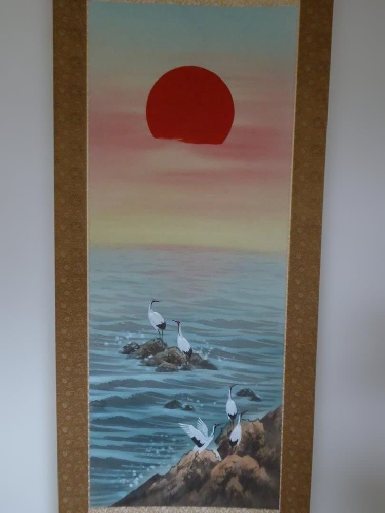 Hanging scroll "Rising Sun, Seizunami" Hanging scroll/Hoen