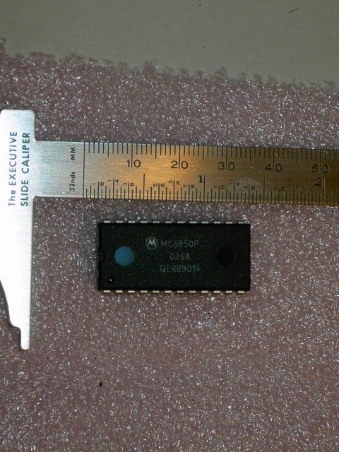 Motorola MC6850 Async Communications Interface