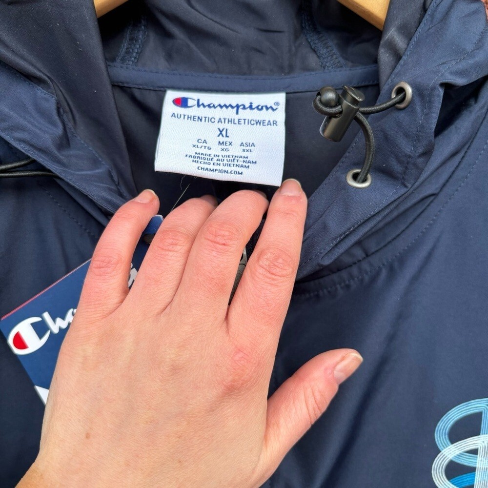 Champion Navy Blue 1/2 Zip Pullover Windbreaker Jacket