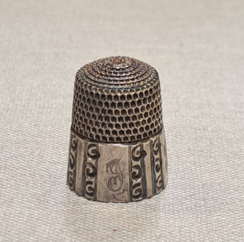 Vtg Sterling Silver Thimble Size 11 Initials DJB